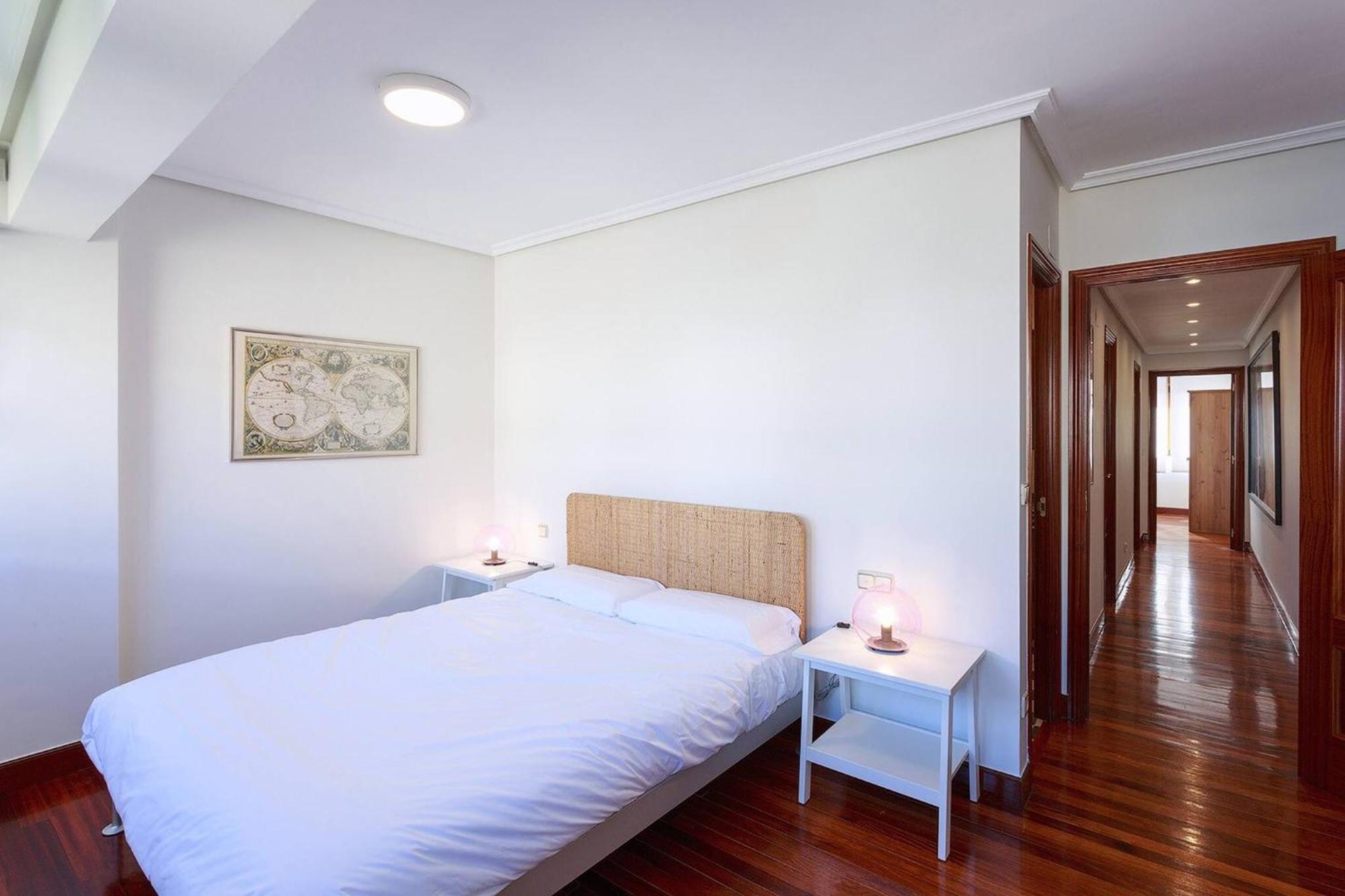 Earra - Casa Damatxo, Terraza, 1 Minuto A La Playa, Zona Tranquila Lejlighed Zarautz Eksteriør billede
