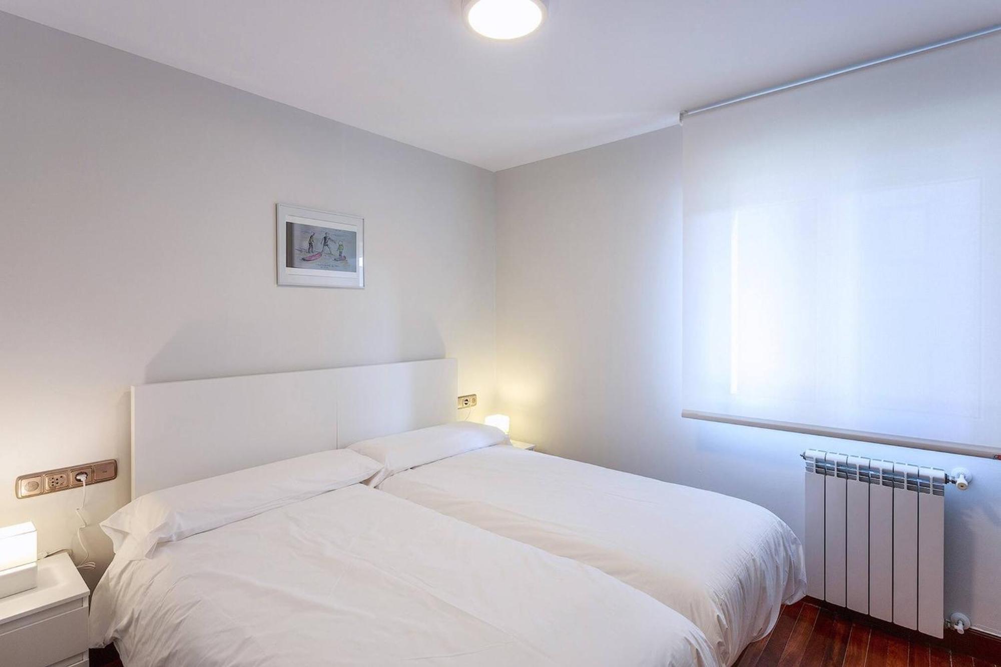 Earra - Casa Damatxo, Terraza, 1 Minuto A La Playa, Zona Tranquila Lejlighed Zarautz Eksteriør billede
